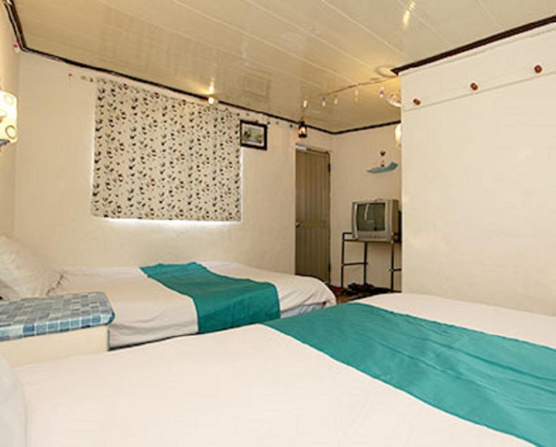 Da Nan Ao Homestay Suao Exteriör bild